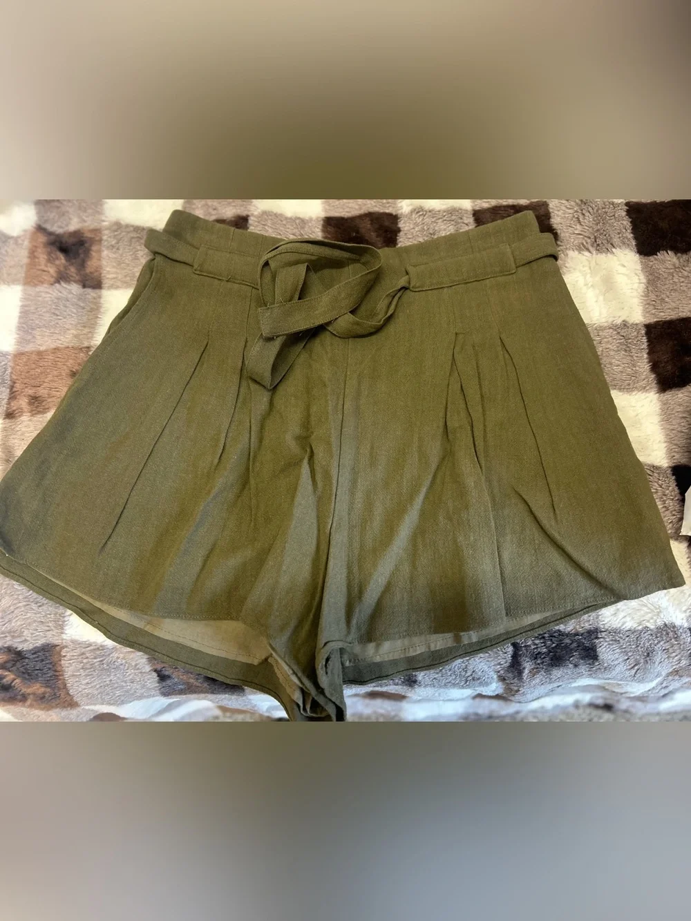 Classy Aqua brand Olive Green High-Rise Tie-Waist Bermuda Shorts size Large